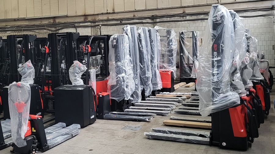 Тест-драйв складской техники на нашем складе в Волгодонске